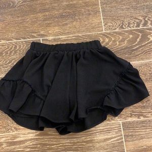 Black Skort